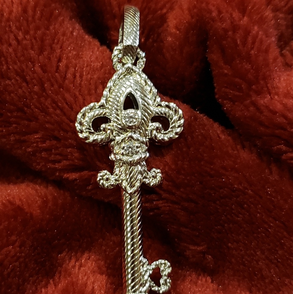 Judith Ripka ~ Sterling & Diamonique Key Enhancer